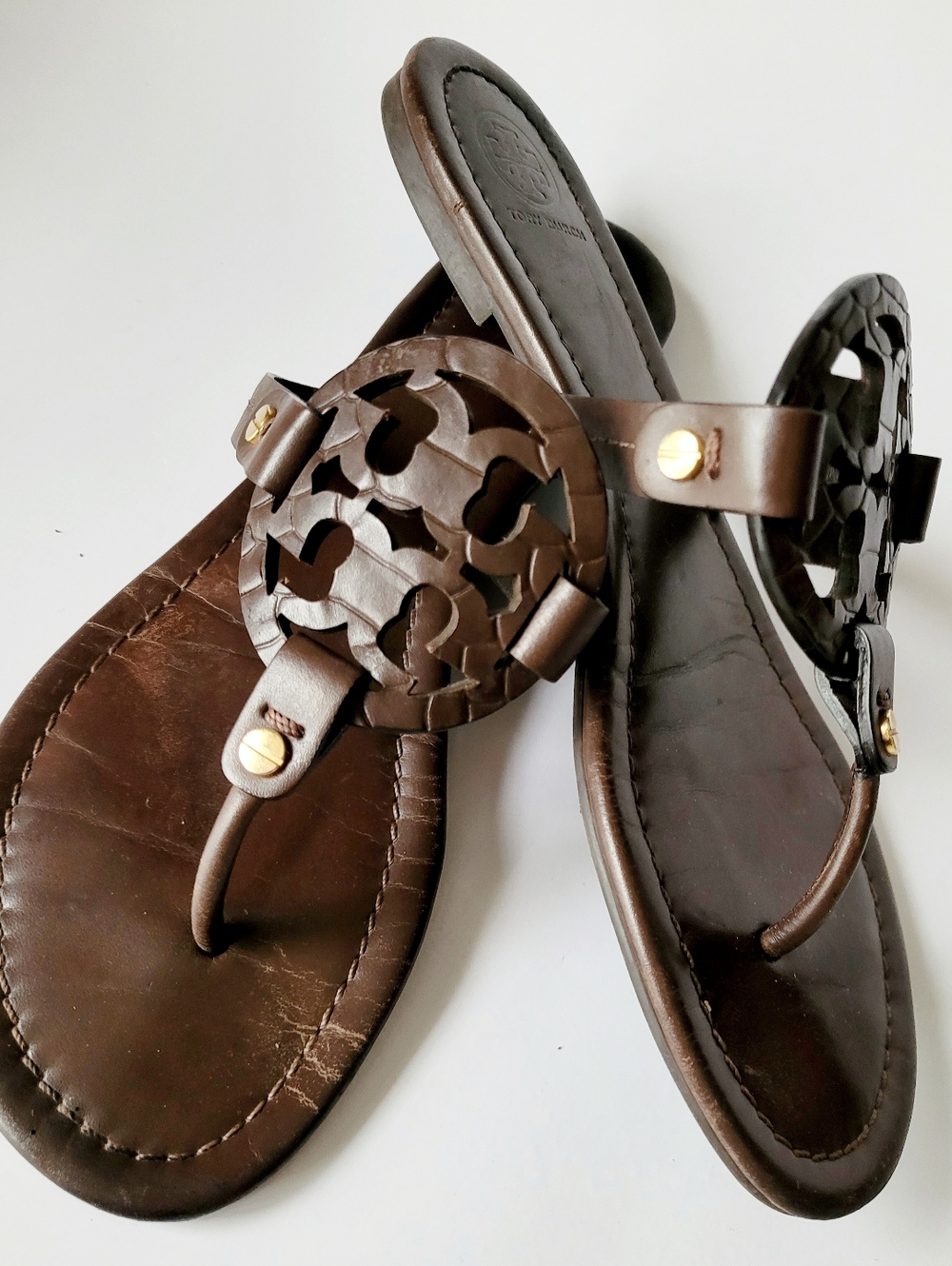 Tory Burch Miller Brown Chocolate Leather Logo Thong Sandals US 8.5 - Picture 12 of 16
